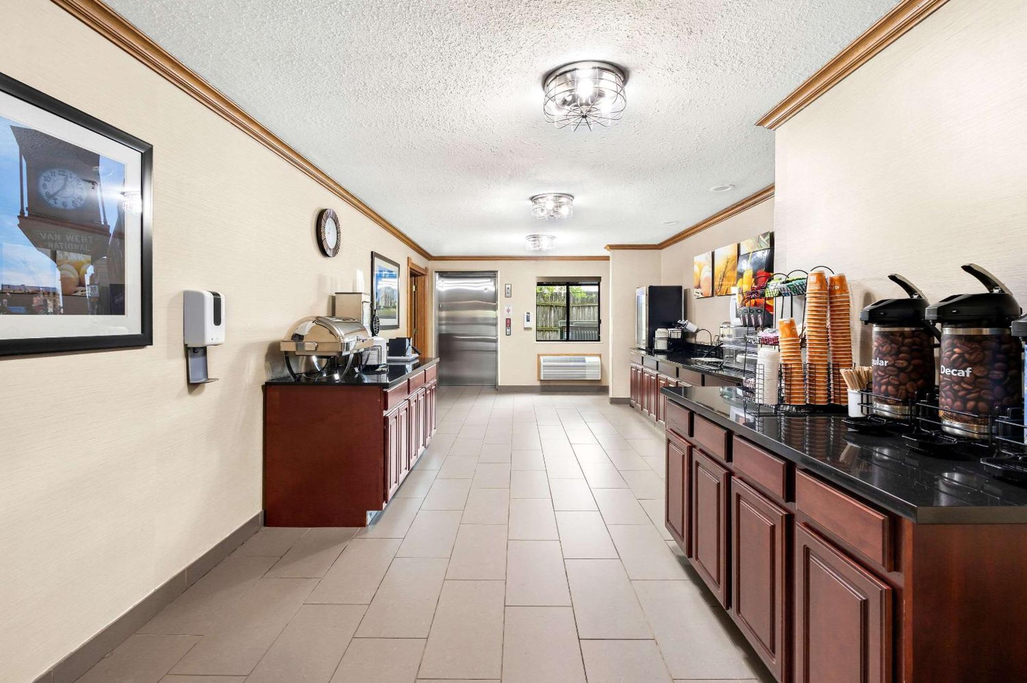 Comfort Inn Van Wert Экстерьер фото